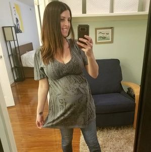 🌻 Julie's Closet Empire Waist Tunic